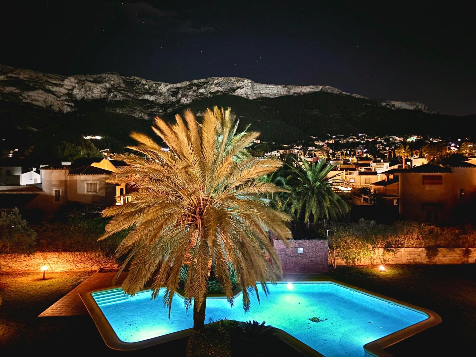 Hoteltype Penthouse 2 Beds, Parking, Wifi & Pool Stunning Views Dénia Exterior foto